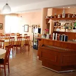 Otel Platan