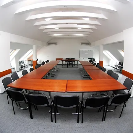 Hotel Platan
