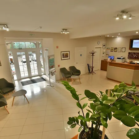 Platan Hotel 3*