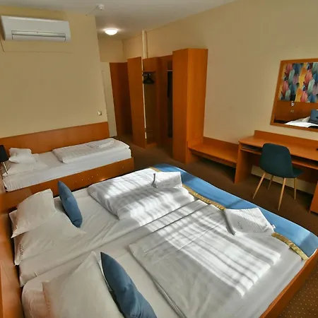 Platan İstolni Belgrad