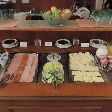 Platan 3* İstolni Belgrad