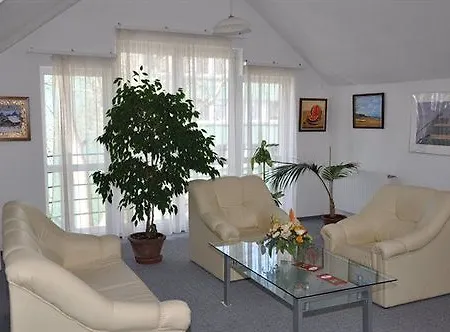 Hotel Platan 3*