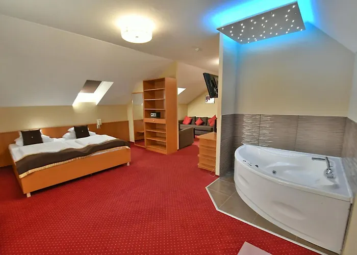 Platan فندق Székesfehérvár