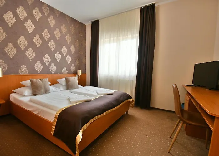 普兰滕酒店 酒店