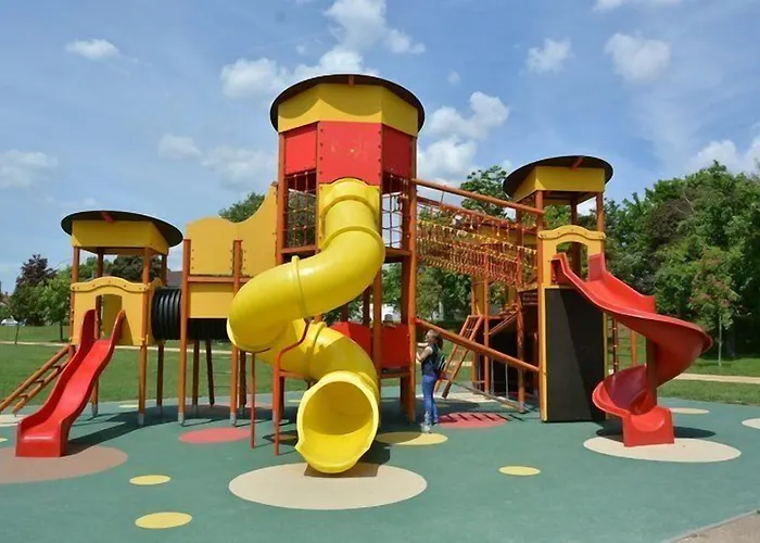 Platan فندق Székesfehérvár