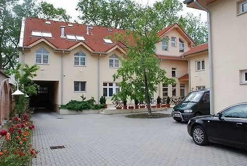 酒店 普兰滕酒店 Székesfehérvár